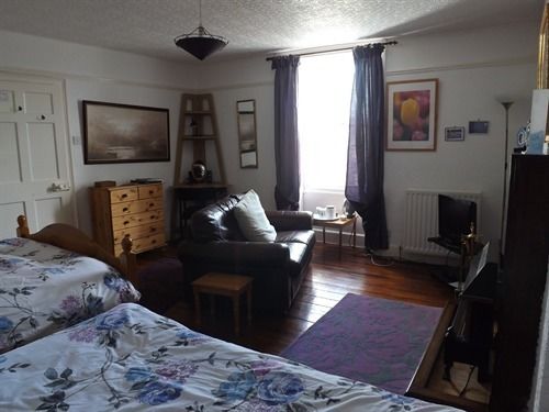 Bed and Breakfast Caroline House