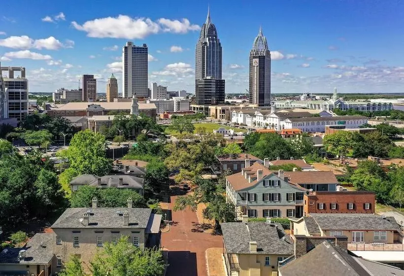 Bed and Breakfast Fort Conde Inn Mobile