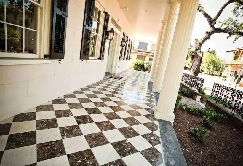 Bed and Breakfast Fort Conde Inn Mobile