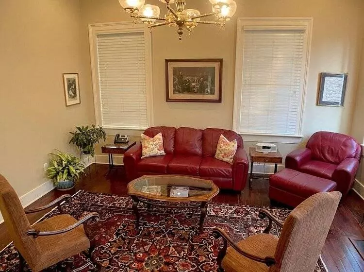 Bed and Breakfast Fort Conde Inn Mobile