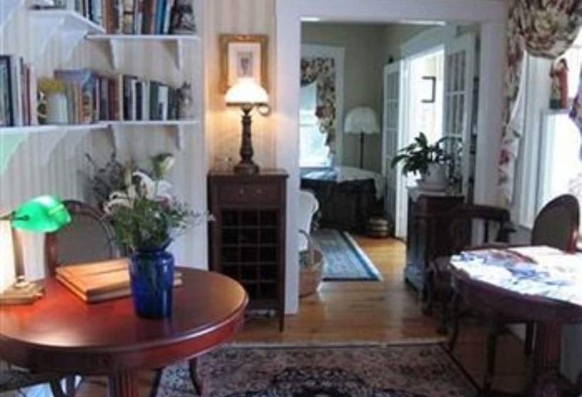 مبيت وإفطار Long Dell Inn