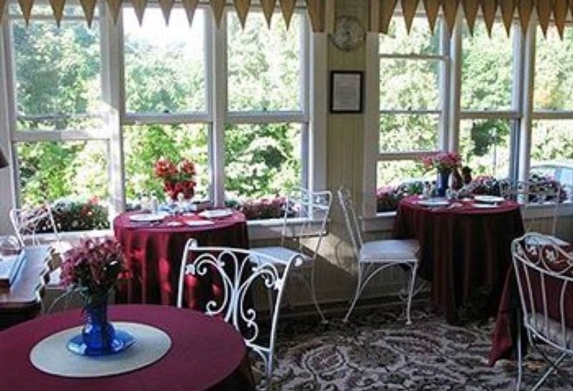 مبيت وإفطار Long Dell Inn