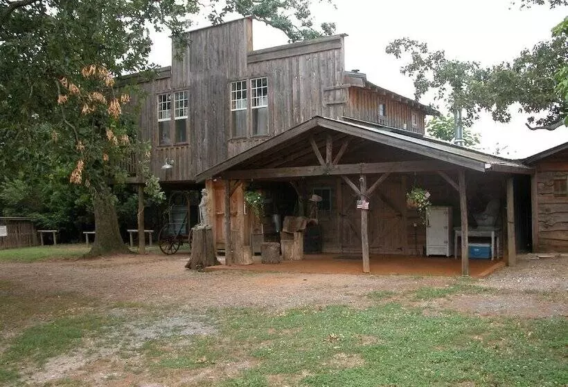 Aamiaismajoitus (B&B) Seventy Four Ranch