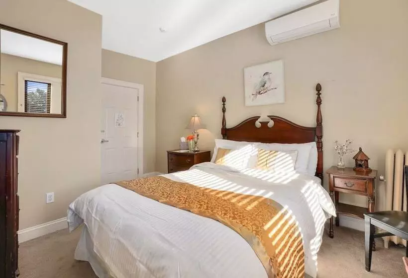 Bed and Breakfast Debary Inn