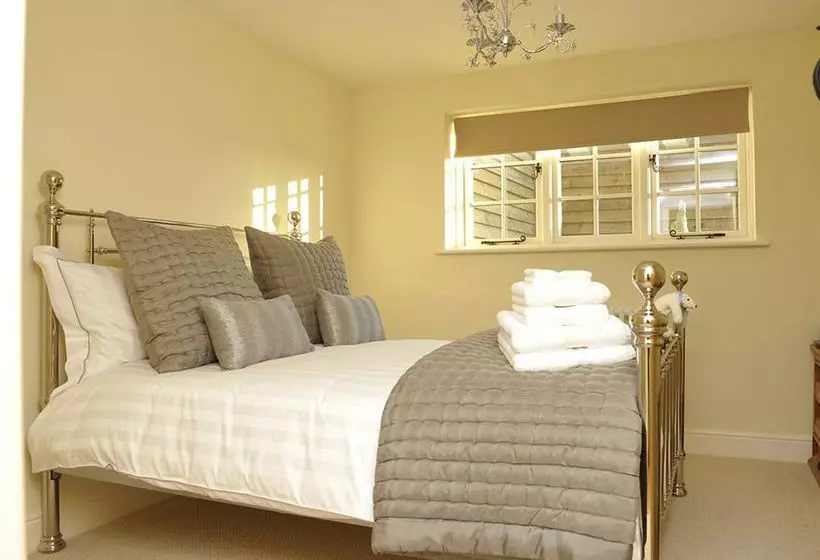 مبيت وإفطار The Old Joinery