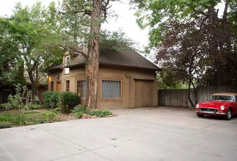 Ellerbeck Bed & Breakfast