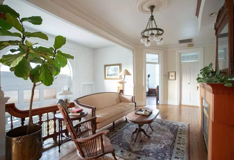 Ellerbeck Bed & Breakfast