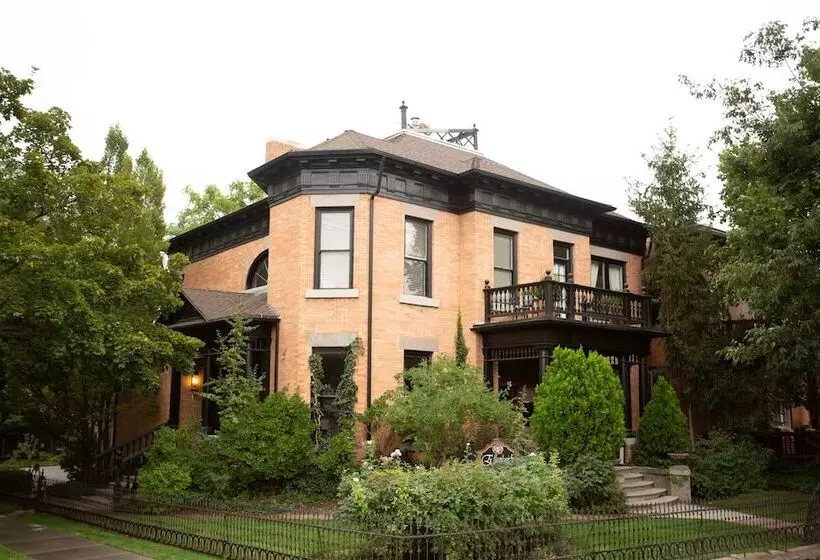 Ellerbeck Bed & Breakfast