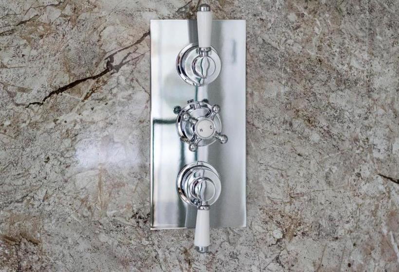 Flint Cottage Bed And Breakfast