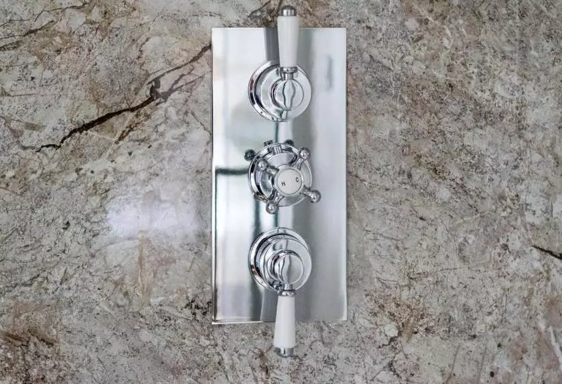 Flint Cottage Bed And Breakfast