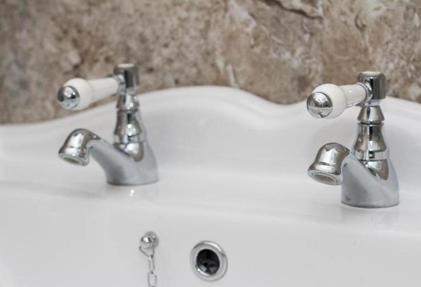 Flint Cottage Bed And Breakfast