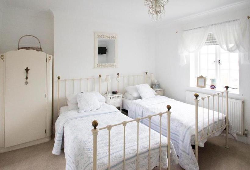 Flint Cottage Bed And Breakfast