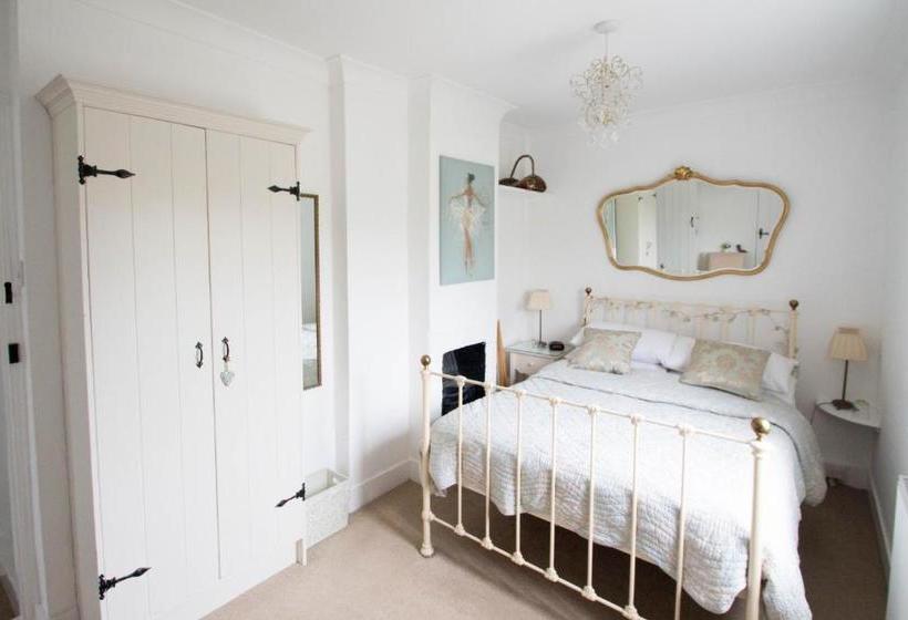 Flint Cottage Bed And Breakfast