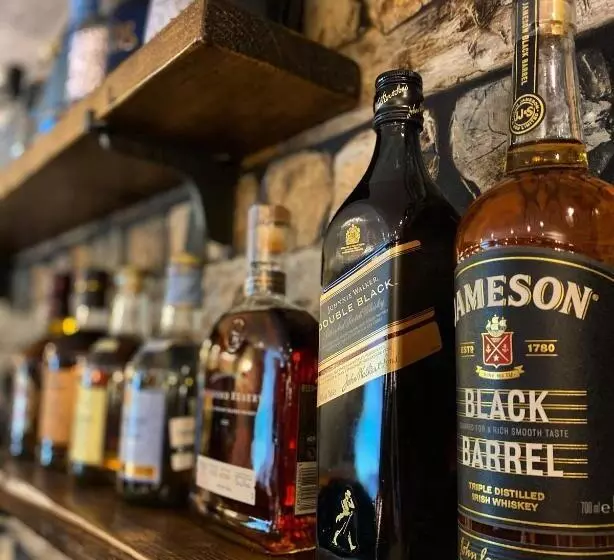 Отель The Mary Tavy Inn