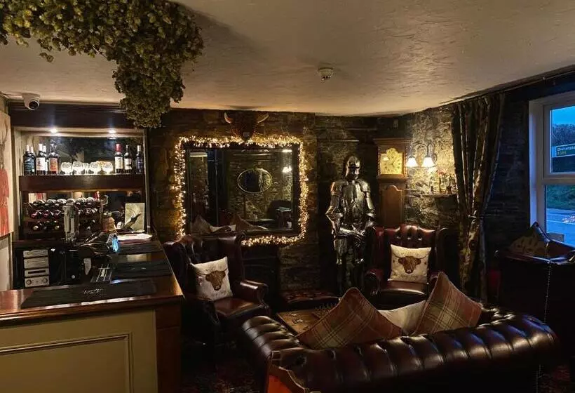 Отель The Mary Tavy Inn