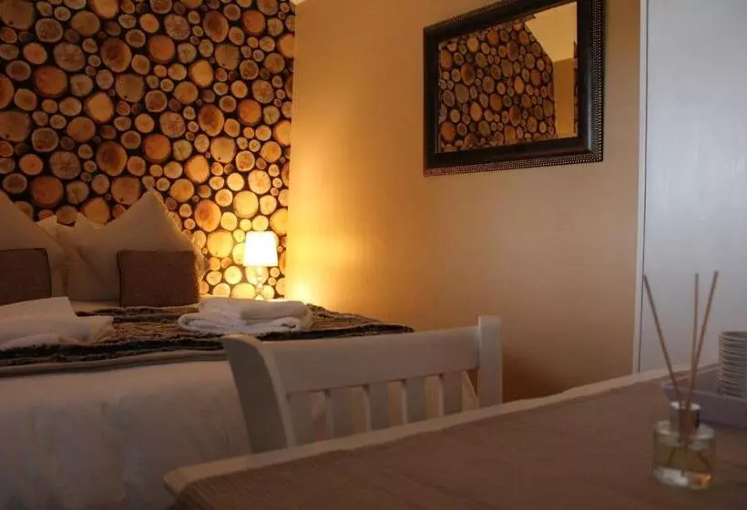 Отель The Mary Tavy Inn