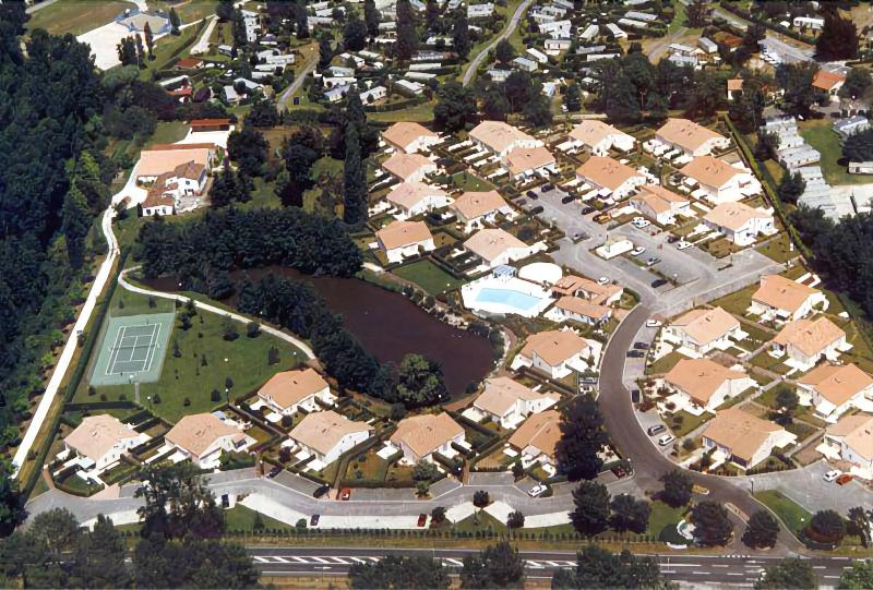 בית מלון כפרי Residence Lagrange Classic - Les Maisonnettes