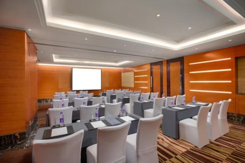 בית מלון כפרי Crowne Plaza Tianjin Binhai Center, An Ihg