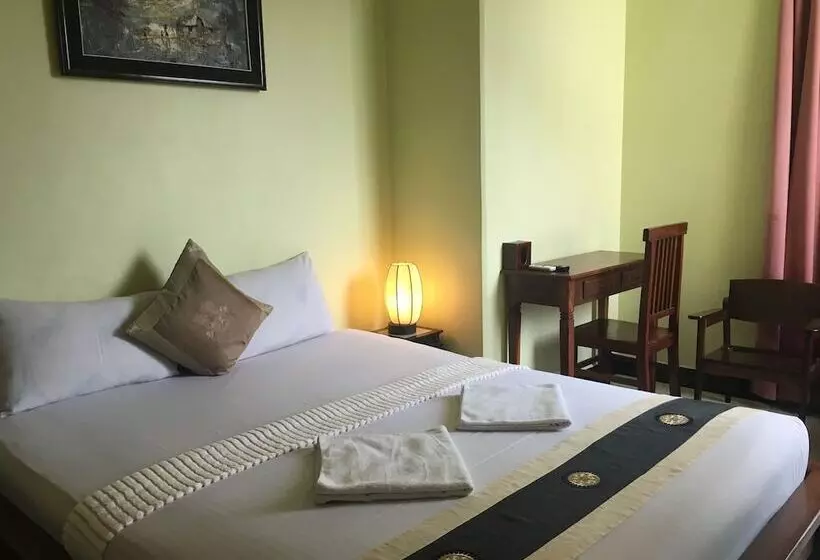 בית מלון כפרי Star Wood Inn