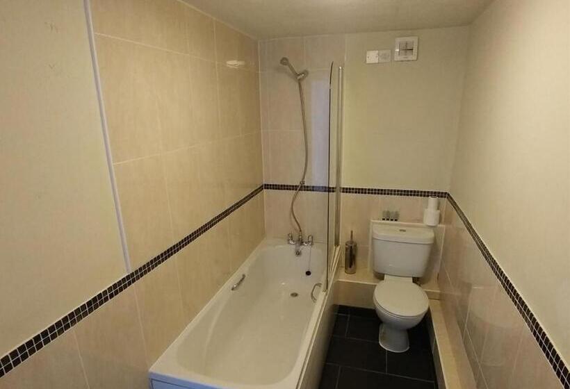 酒店 The Engine Inn