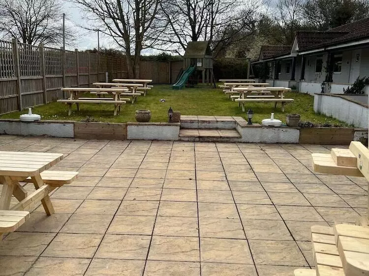 בית מלון כפרי The Malt Shovel Inn