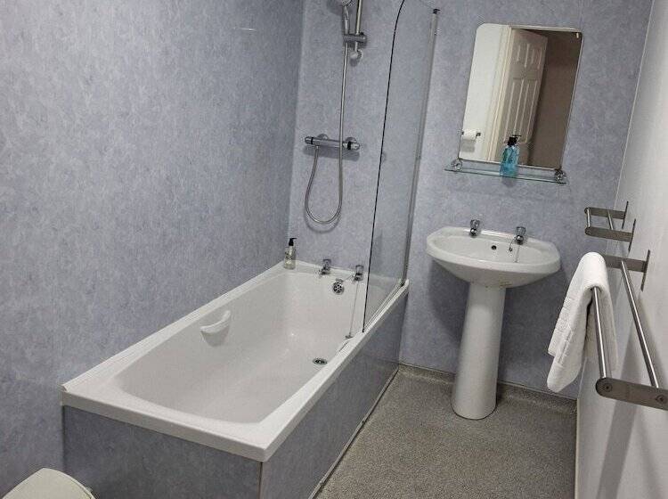 ホテル The Malt Shovel Inn