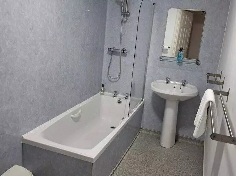 בית מלון כפרי The Malt Shovel Inn