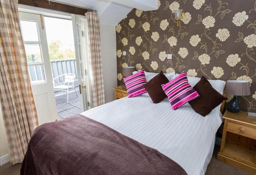 فندق Wellington Inn