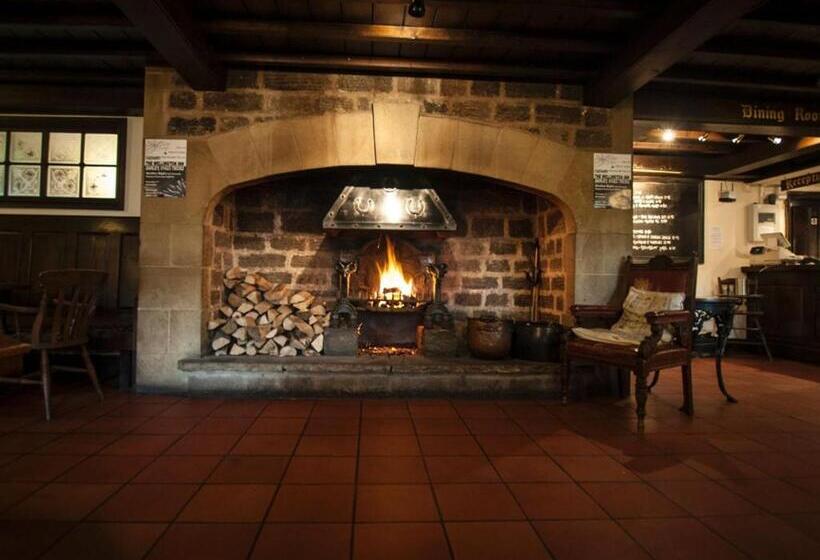 فندق Wellington Inn