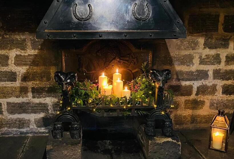 فندق Wellington Inn