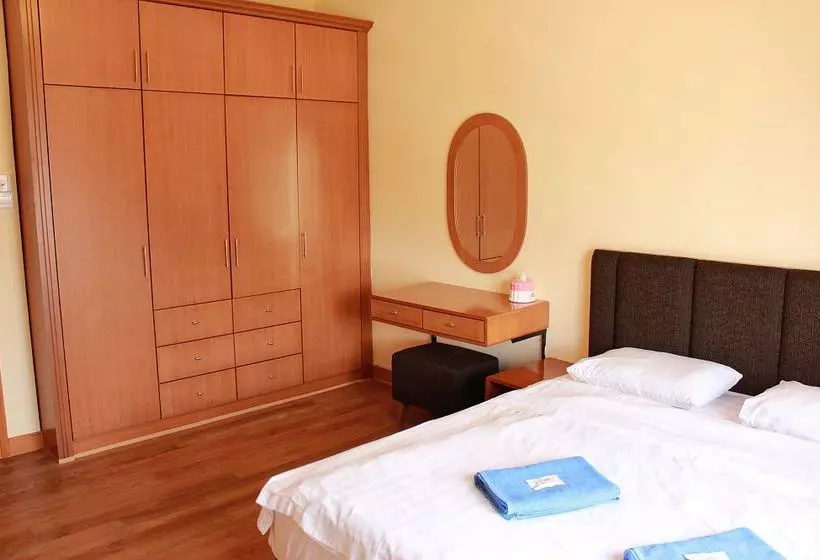 Jack's Condo Apartment