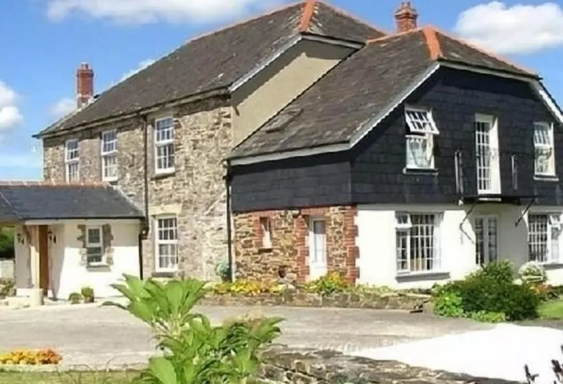 Lobhill Farmhouse Bed And Breakfast And Self Catering Accommodation
