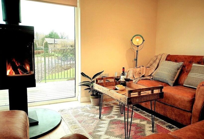 Lobhill Farmhouse Bed And Breakfast And Self Catering Accommodation