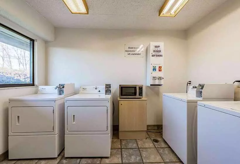 Motel Days Inn By Wyndham Cincinnati I 71