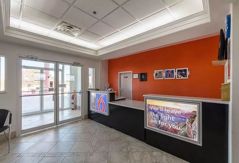 Motel 6san Antonio, Tx  Downtown  Alamo Dome