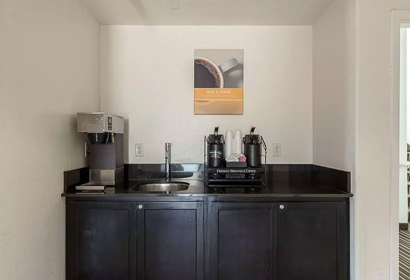 Motel 6san Antonio, Tx  Downtown  Alamo Dome