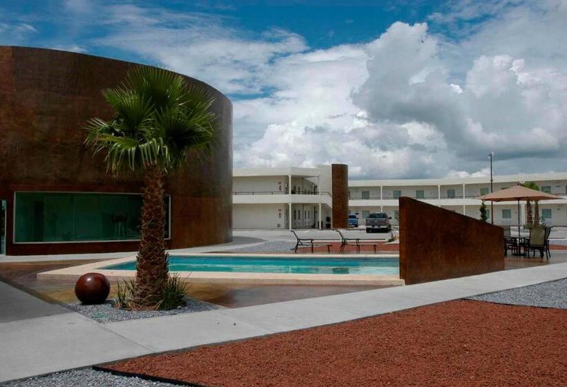 모텔 American Inn Hotel & Suites Delicias