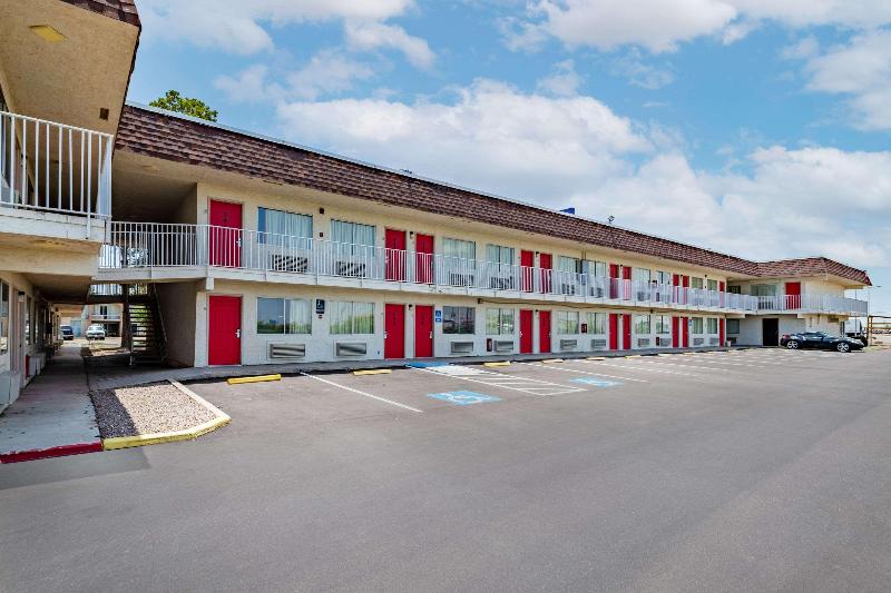 汽车旅馆  Rodeway Inn