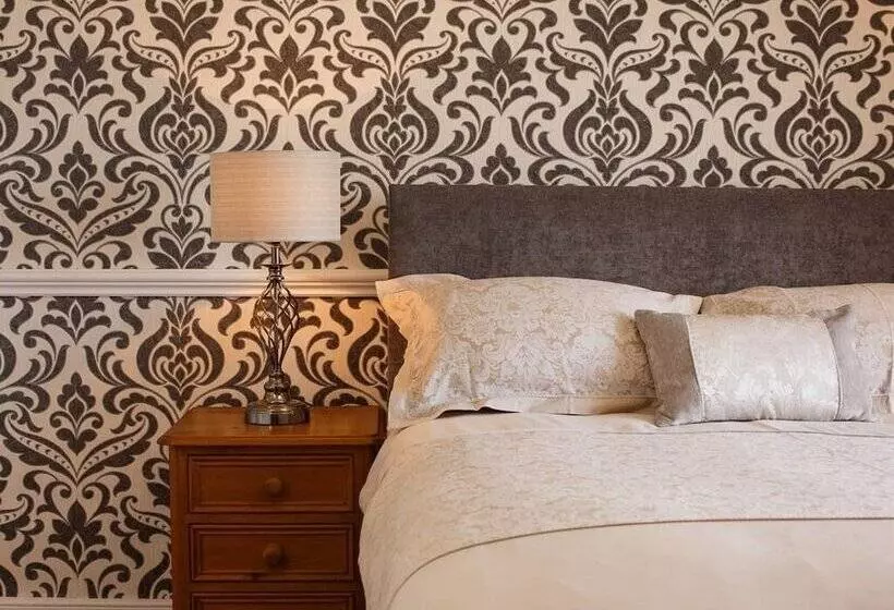 ペンション Portclew House