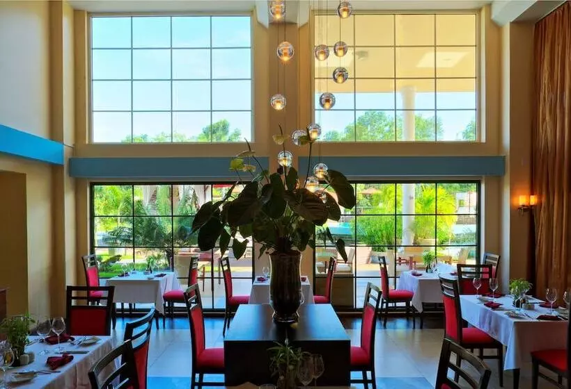 Resort Royal Torarica