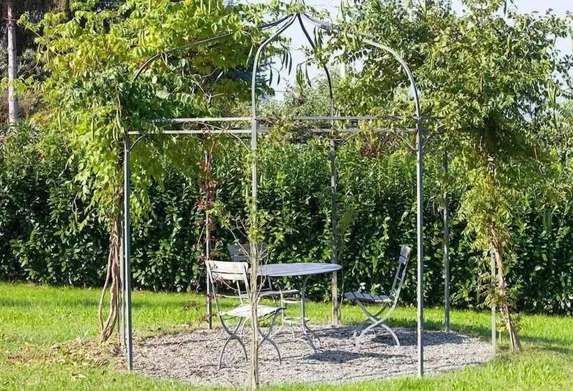 Aamiaismajoitus (B&B) Cascina Il Sogno