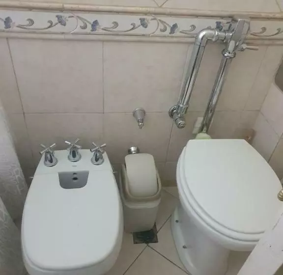 تختخواب و صبحانه En Lo De Dan