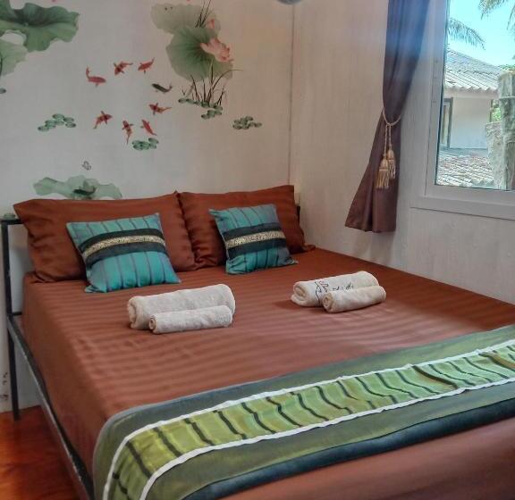 Bed and Breakfast Goodluck Village House