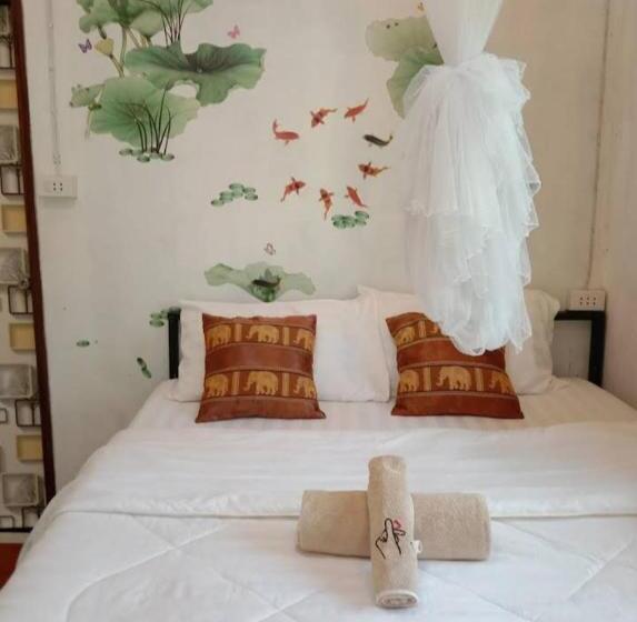 Bed and Breakfast Goodluck Village House