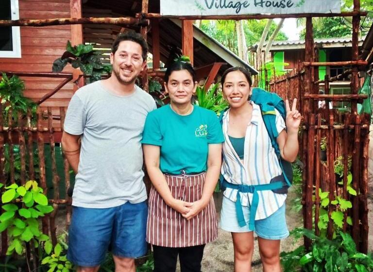 Bed and Breakfast Goodluck Village House