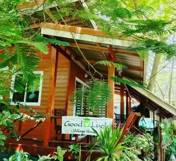 ベッドアンドブレックファースト Goodluck Village House