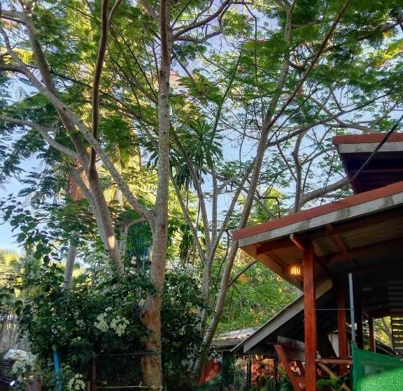 Bed and Breakfast Goodluck Village House