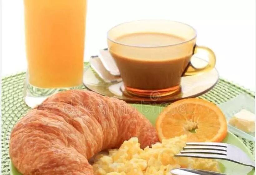 Hotelli Del River Monumento