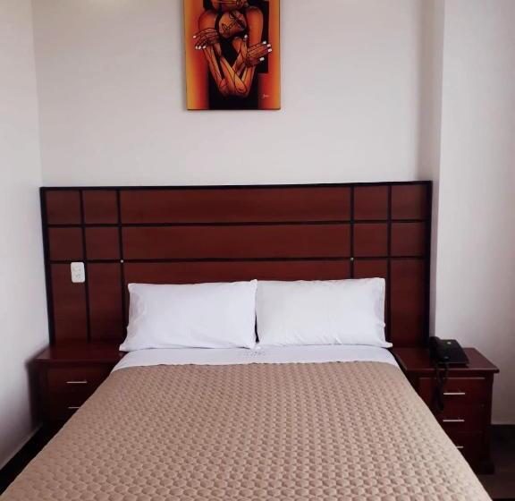 فندق Del River Monumento