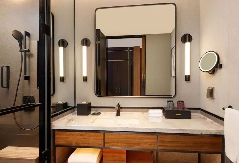 Hotelli Four Points By Sheraton Yiyang